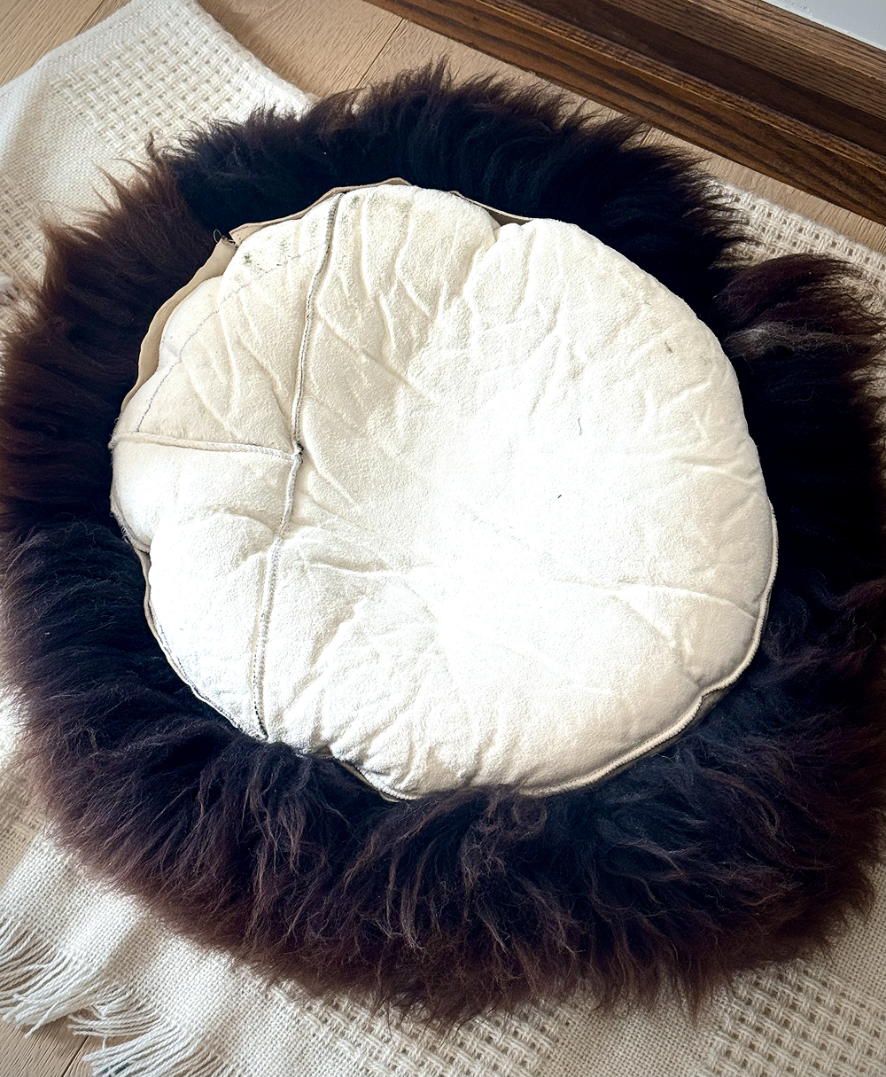 Handcrafted natural sheepskin dog bed, Umka Papillon